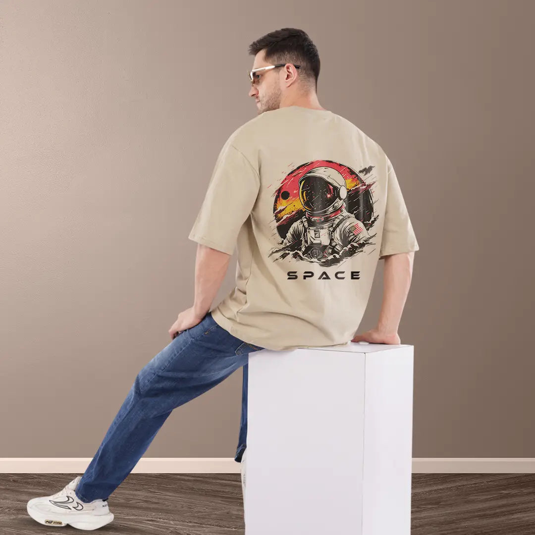 Men's Astronaut Back Print Oversized Tee