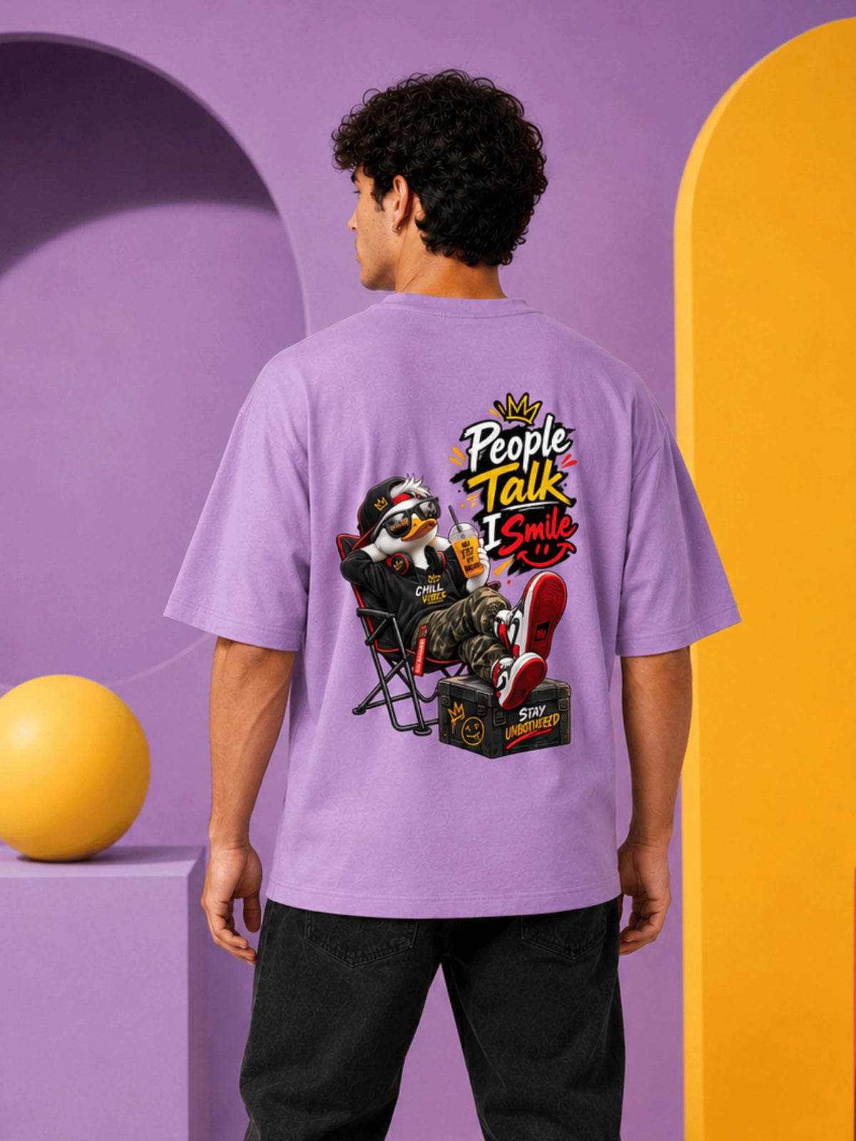 Excello Men's 'People Talk I Smile' Chill Duck Graphic Oversized T-Shirt | Lavender