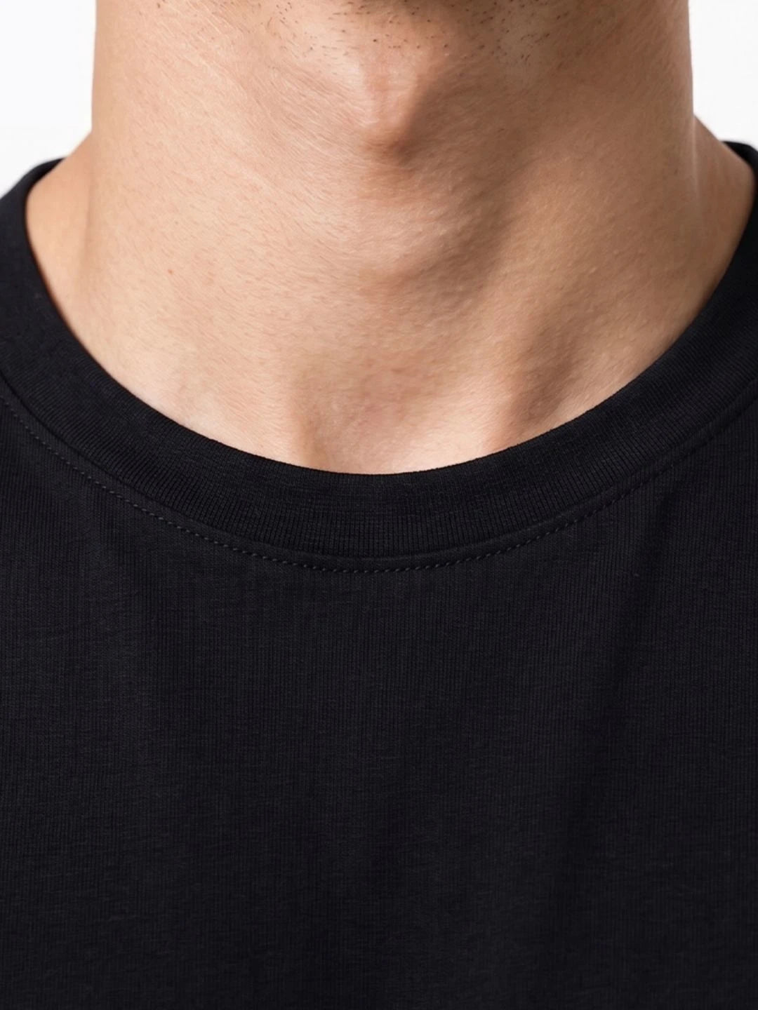 Excello Men's Cotton Blend Bio-Wash Plain  Regular Fit Round Neck T-Shirt  | Black & Red