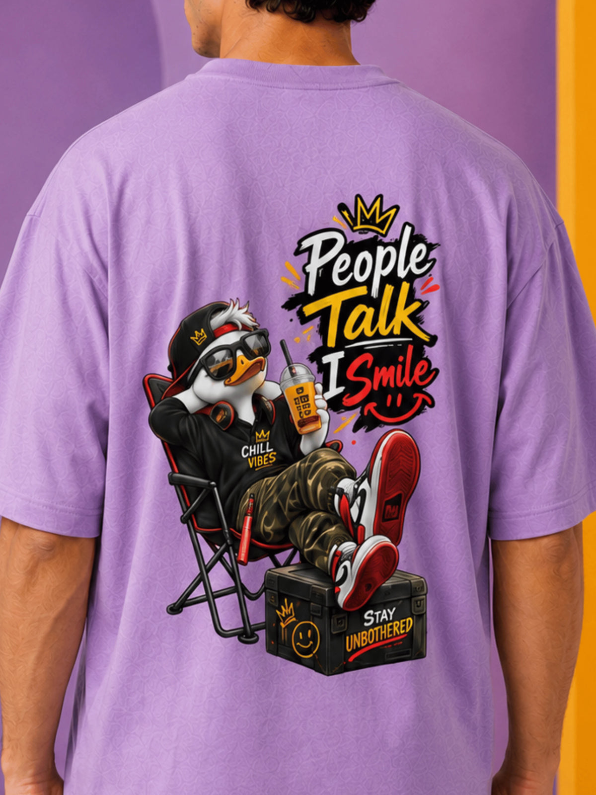 Excello Men's 'People Talk I Smile' Chill Duck Graphic Oversized T-Shirt | Lavender