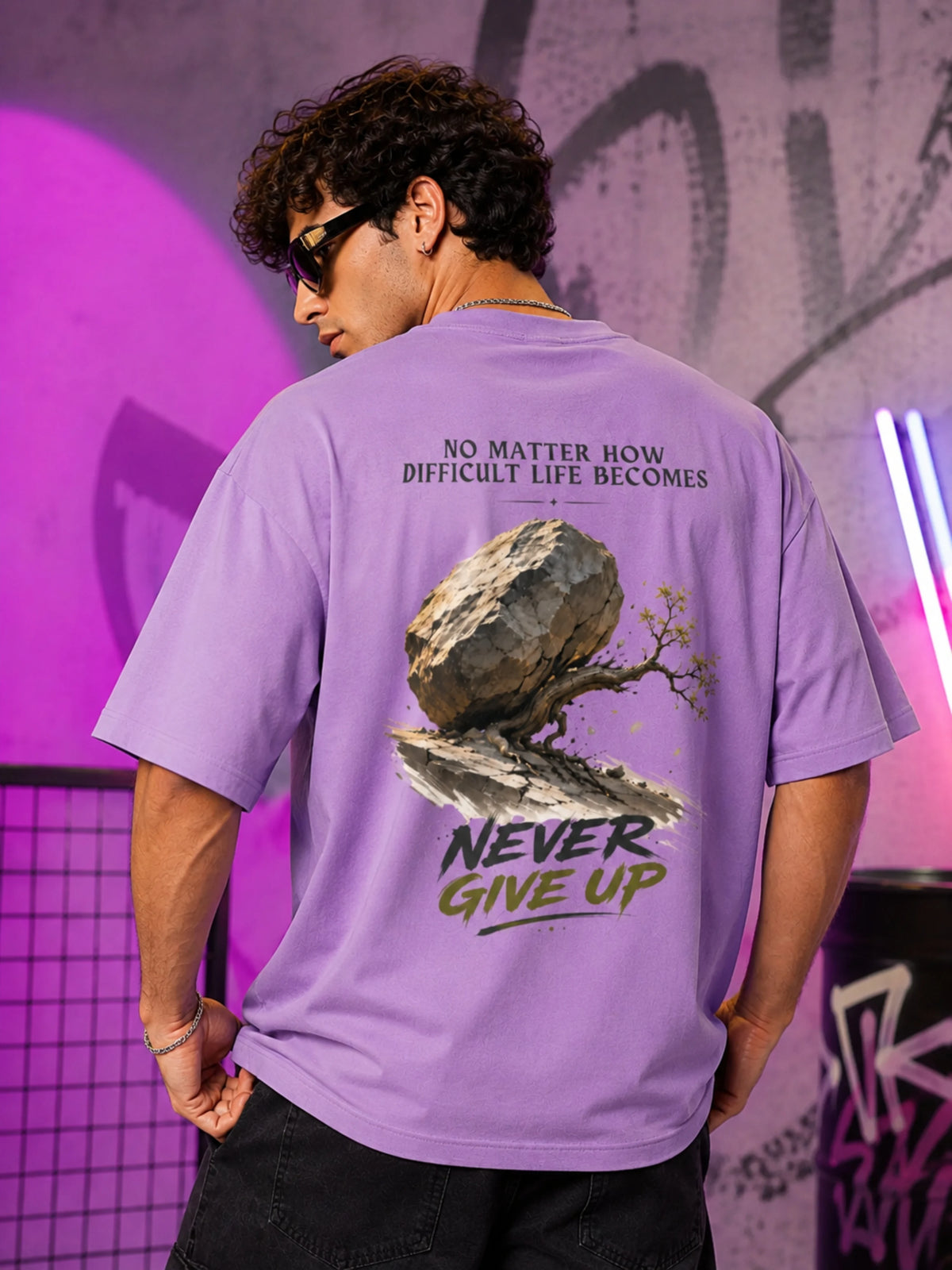 Excello Men's 'Never Give Up' Resilience Graphic Oversized T-Shirt | Lavender