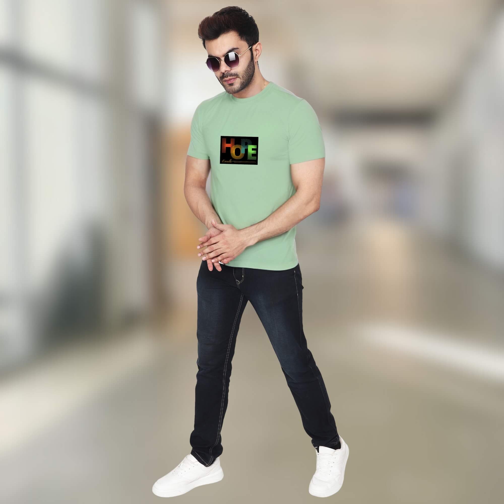 HOPE Graphic Print T-Shirt